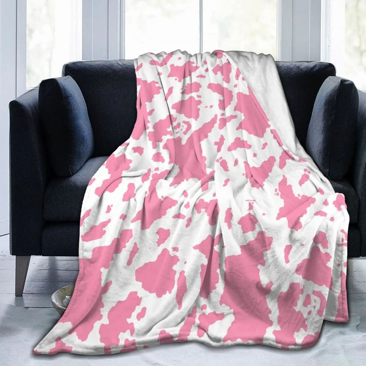 Cow Print Flannel Blanket – Soft Warm Lightweight All-Season Throw
